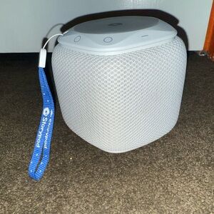 Storypod screen-free auStorypod screen-free audio-learning system for children.